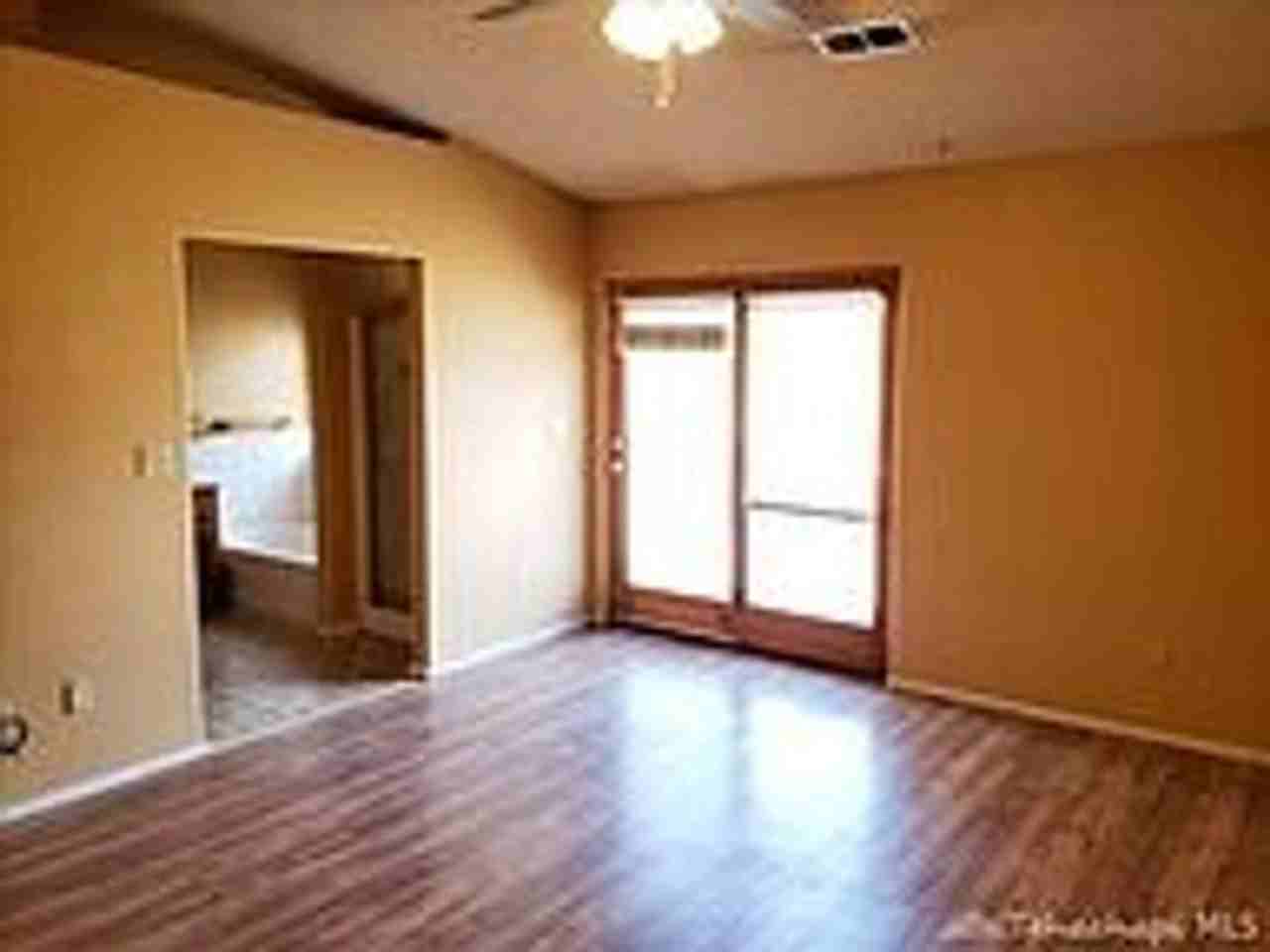 20351 Tamarac Dr - Photo 7 of 30