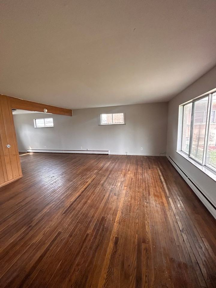 1125 W Wildwood Ave - Photo 2 of 9