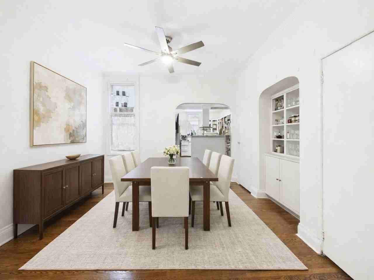 510 S Melville St - Photo 5 of 25