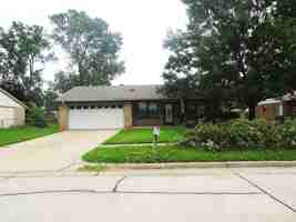 featured image of 616 N Ramblin Oaks Dr