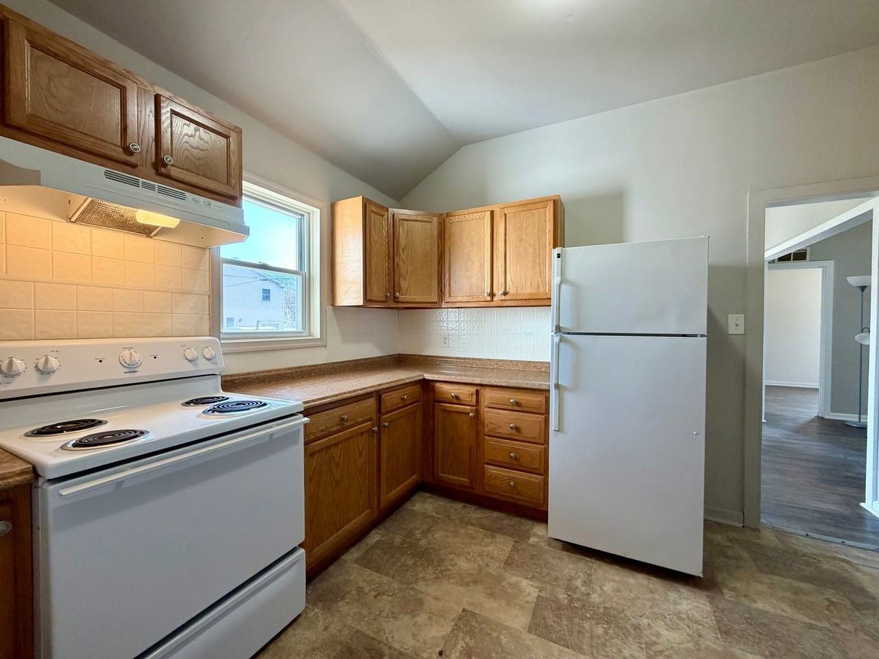 333 Taft St - Photo 2 of 8