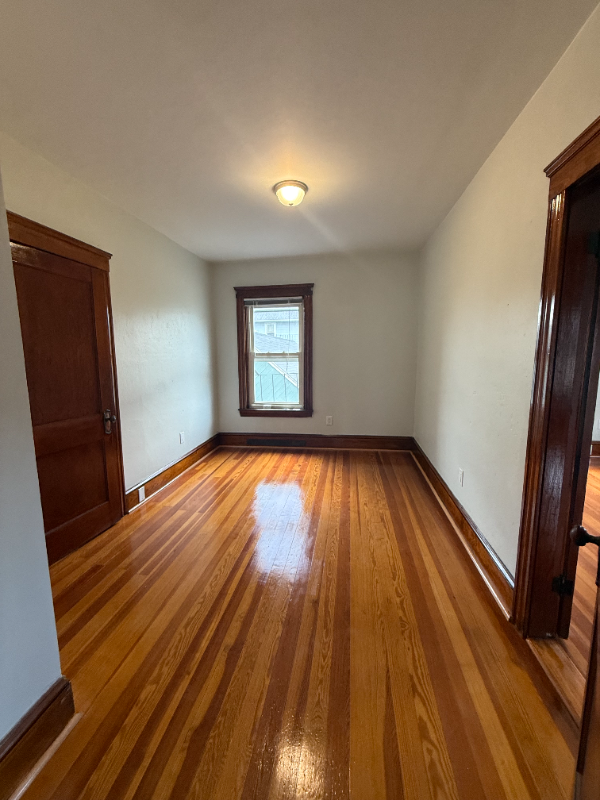 363 Logee St #2 - Photo 4 of 8