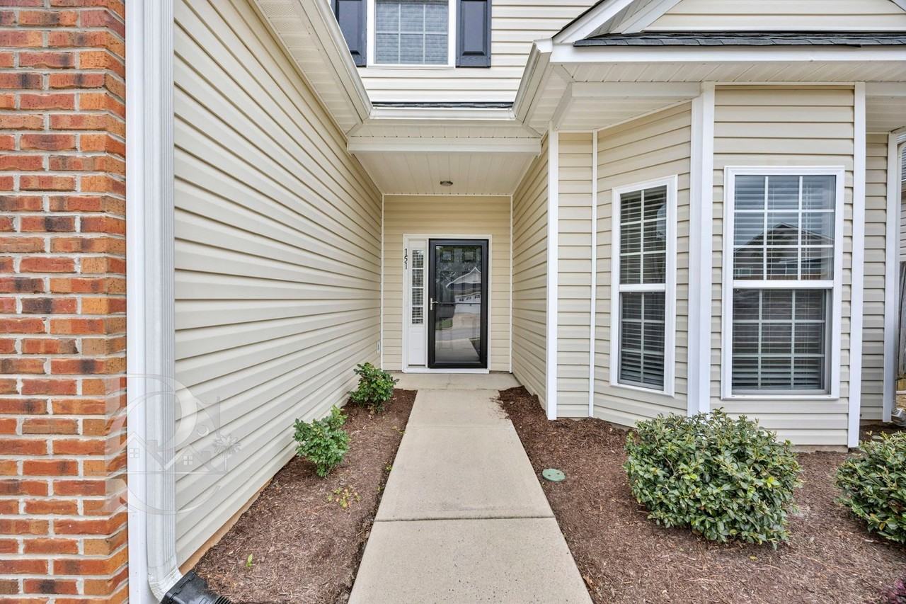 151 Springhaven Dr - Photo 2 of 32