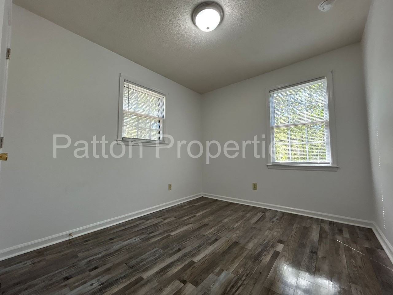 4919 Baine St - Photo 6 of 16