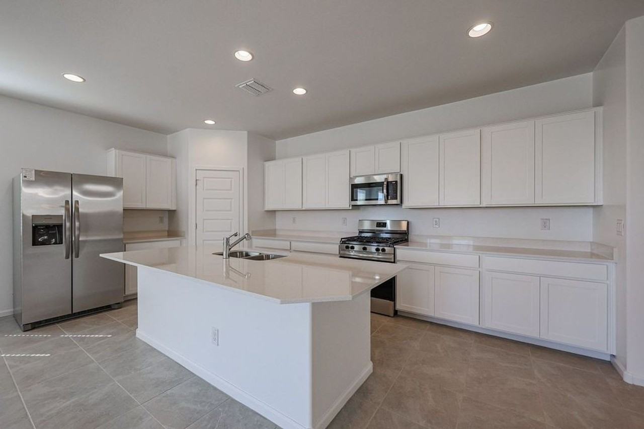 12789 W Levi Dr - Photo 7 of 50