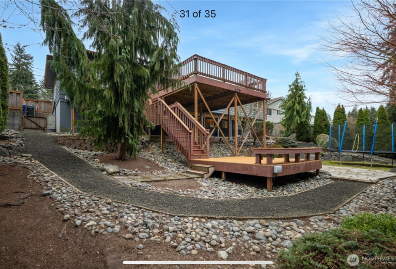1626 Huson Dr - Photo 3 of 20