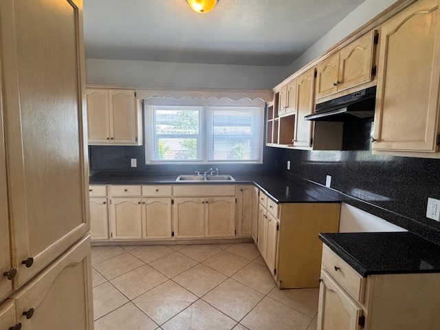 1434 W 22nd St - Photo 2 of 7