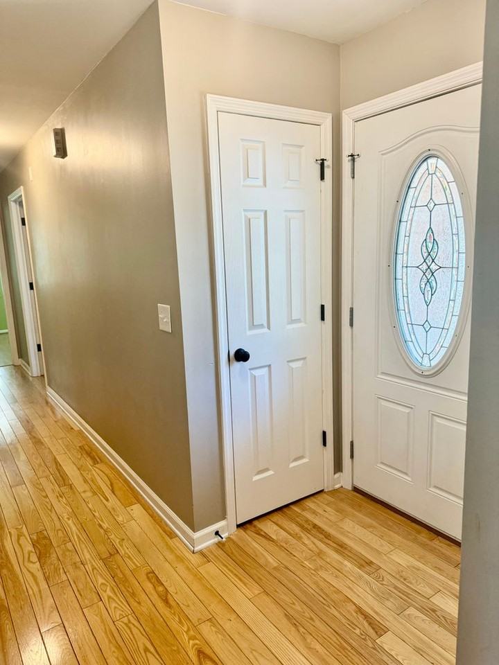 119 Durham Dr - Photo 2 of 27