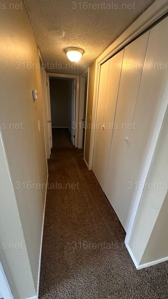 6716 W Par Ln - Photo 5 of 14