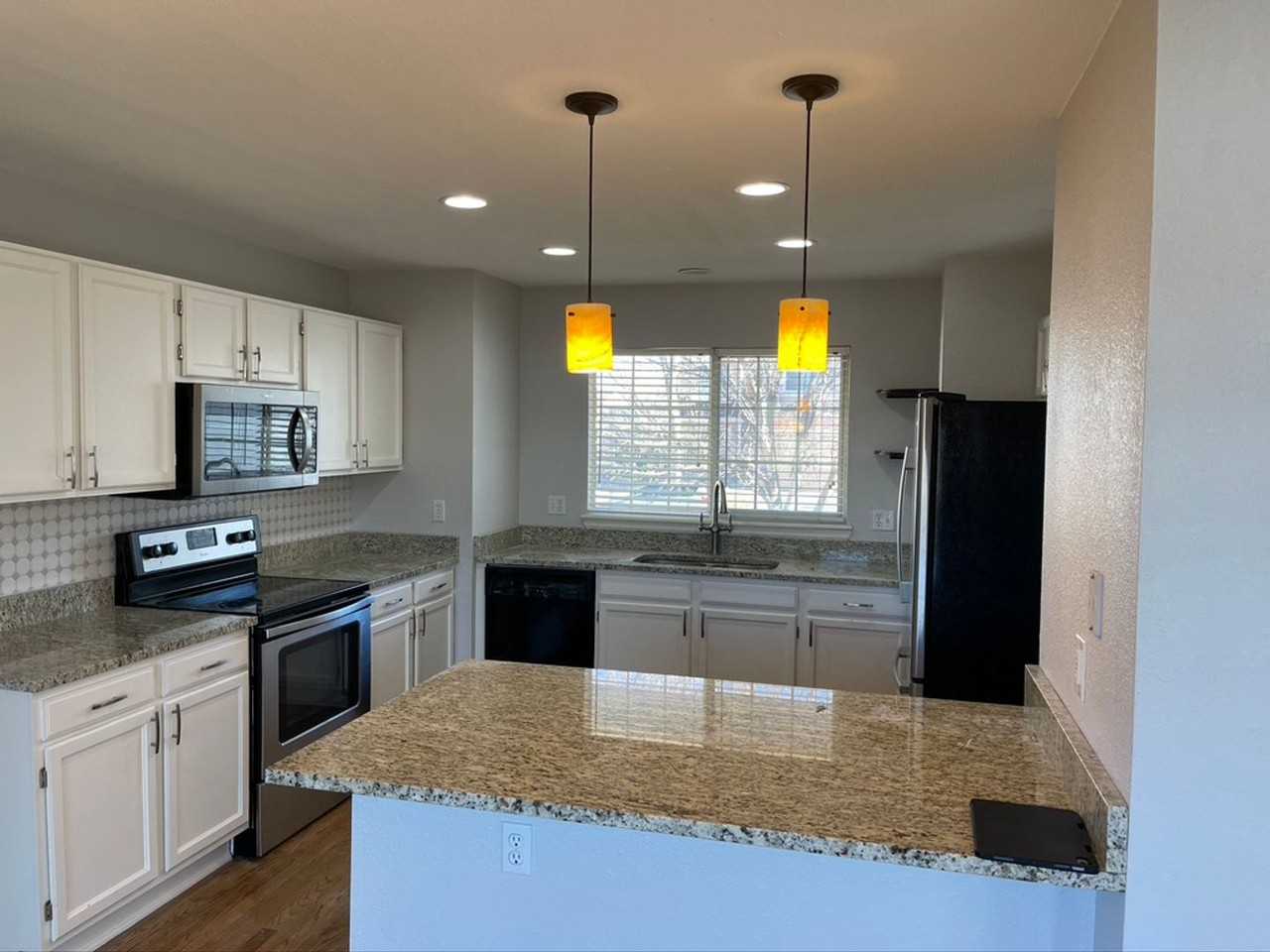 5675 S Jebel Way - Photo 4 of 21