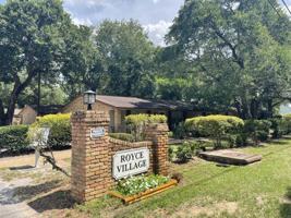 featured image of 538 Royce St #2B