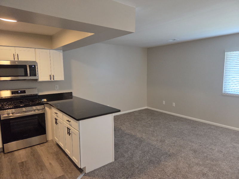 34711 Jefferson Ave #5 - Photo 4 of 13