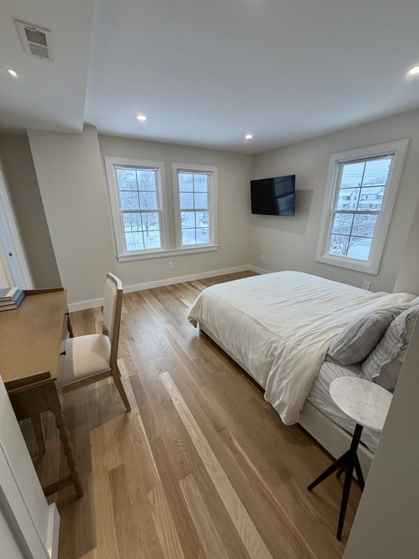 314 Springfield St #314 - Photo 3 of 16