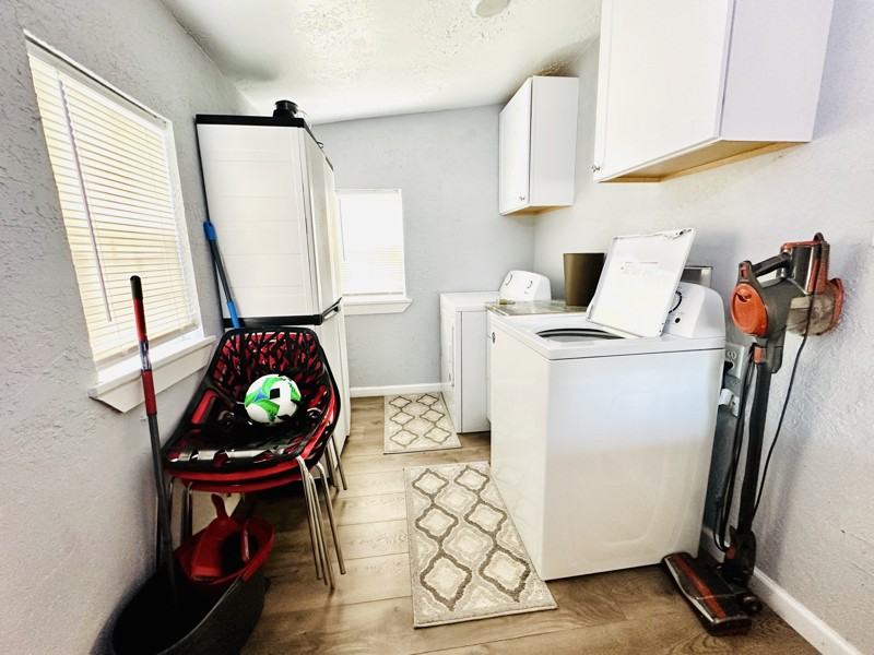 606 Nw Dearborn Ave - Photo 3 of 9