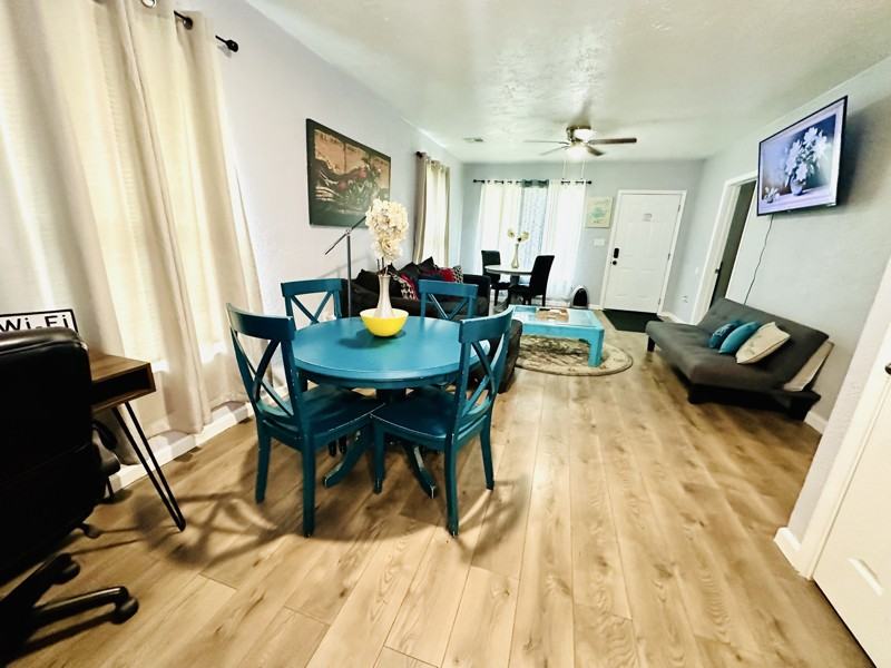 606 Nw Dearborn Ave - Photo 6 of 9