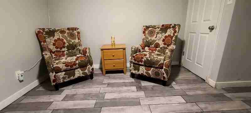 985 Maple St - Photo 6 of 9