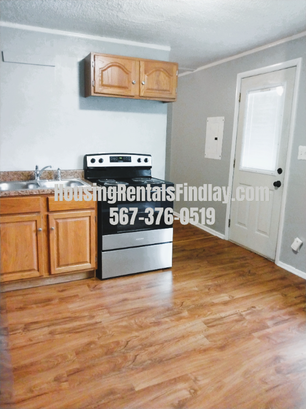 412 E Pearl St - Photo 2 of 12