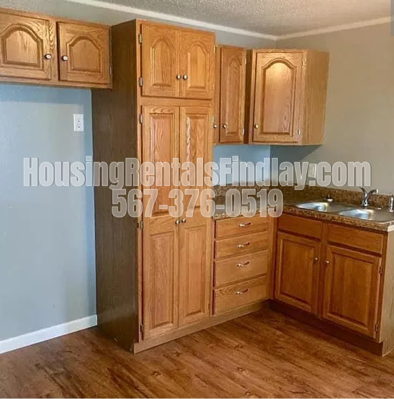 412 E Pearl St - Photo 3 of 12