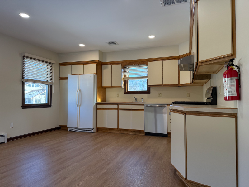 520 3rd Ave - Photo 2 of 17