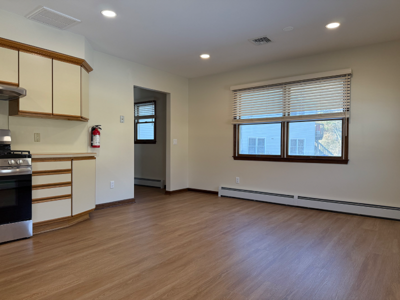 520 3rd Ave - Photo 3 of 17