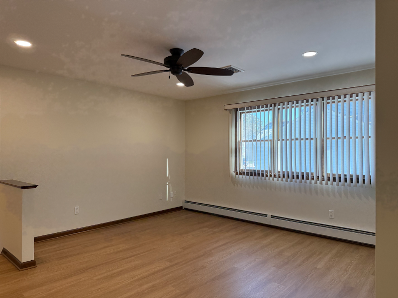 520 3rd Ave - Photo 6 of 17