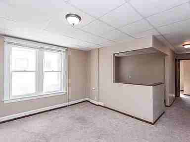 835 1st St Sw #2 - Photo 4 of 12