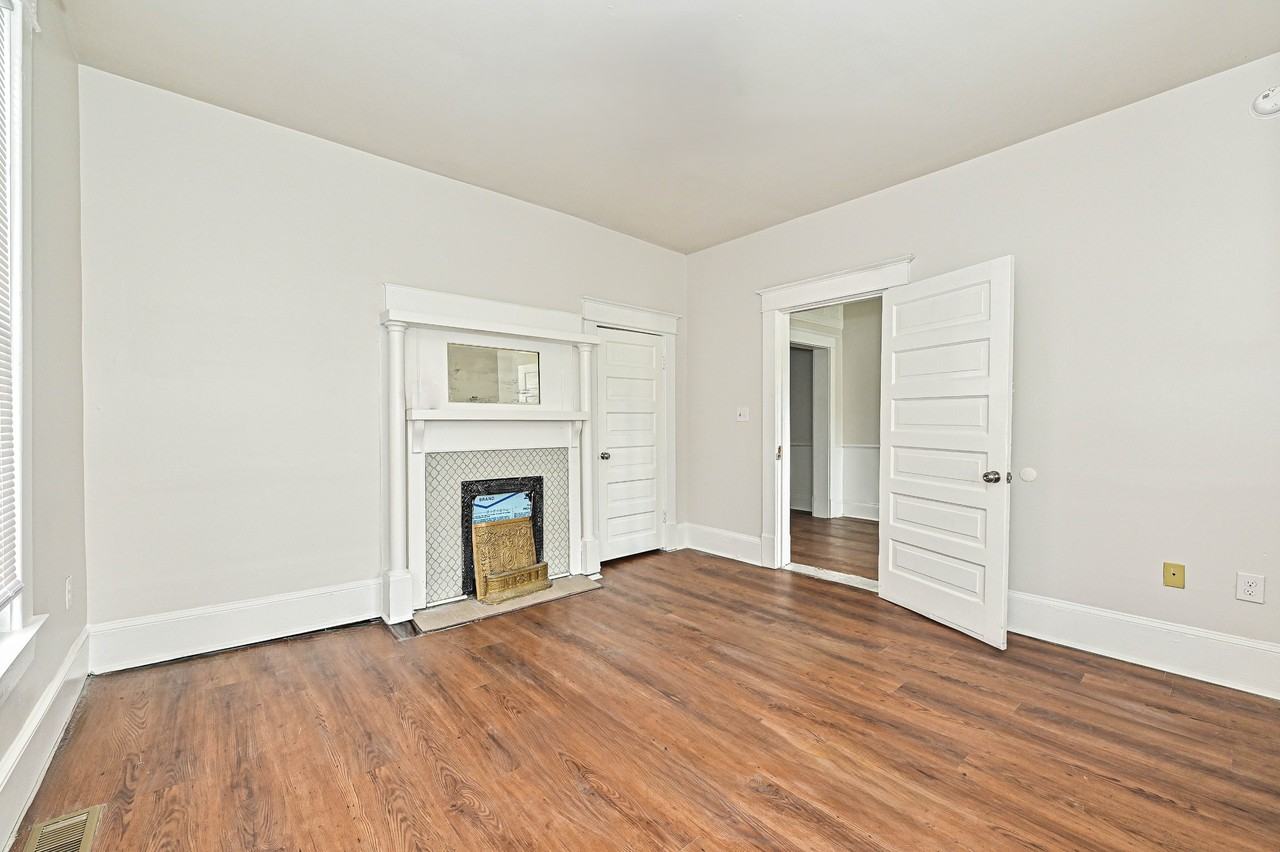 1208 S Salisbury Ave #1 - Photo 5 of 21