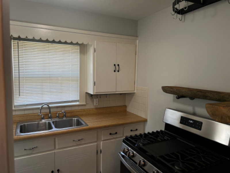 4014 Springhill Rd - Photo 6 of 10