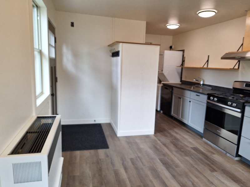 27 #B - Photo 4 of 5