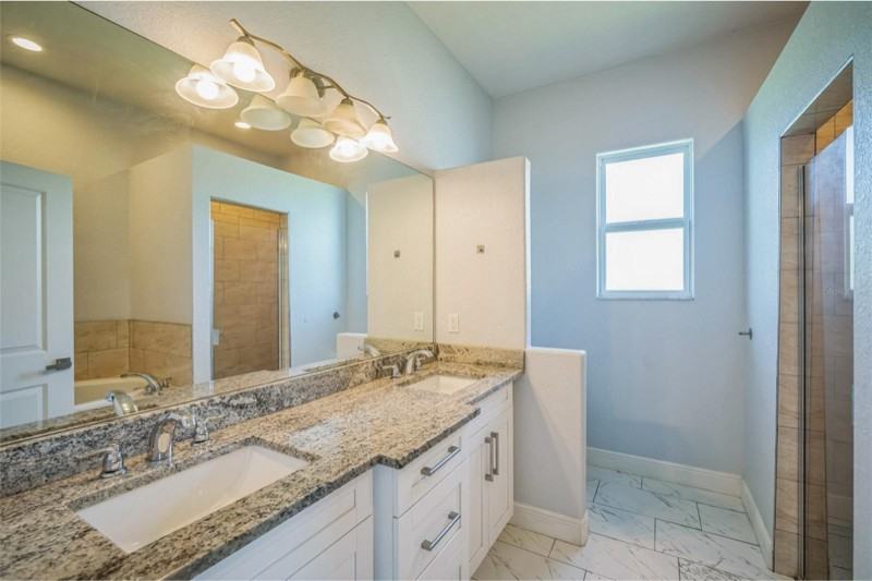 10517 Camelia Dr - Photo 6 of 16