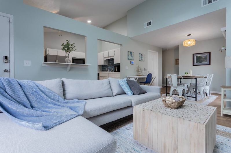 309 Redan Dr - Photo 3 of 16