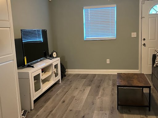 503 E Columbus Dr #1 - Photo 3 of 13