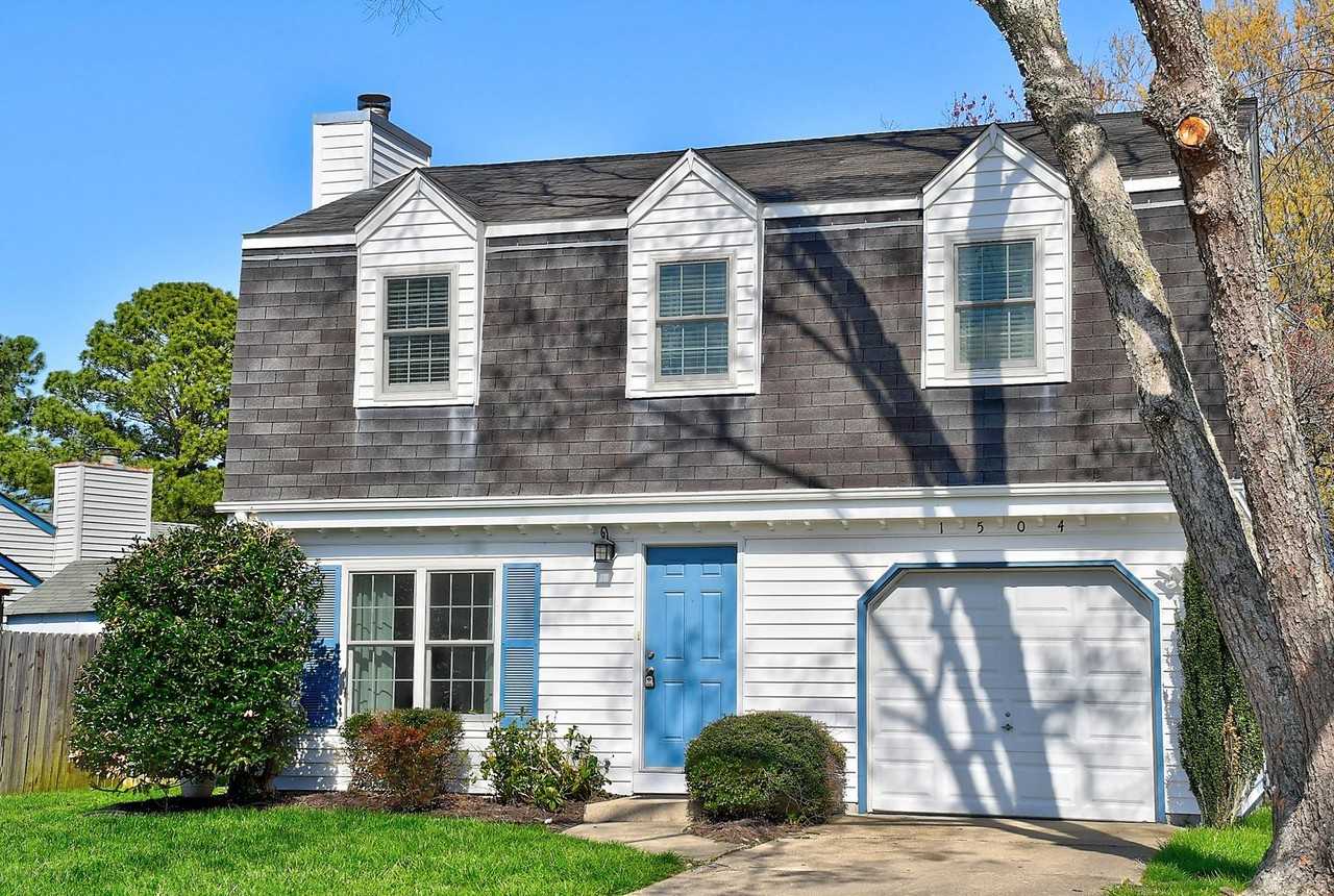 1504 Coatbridge Ct - Photo 4 of 38