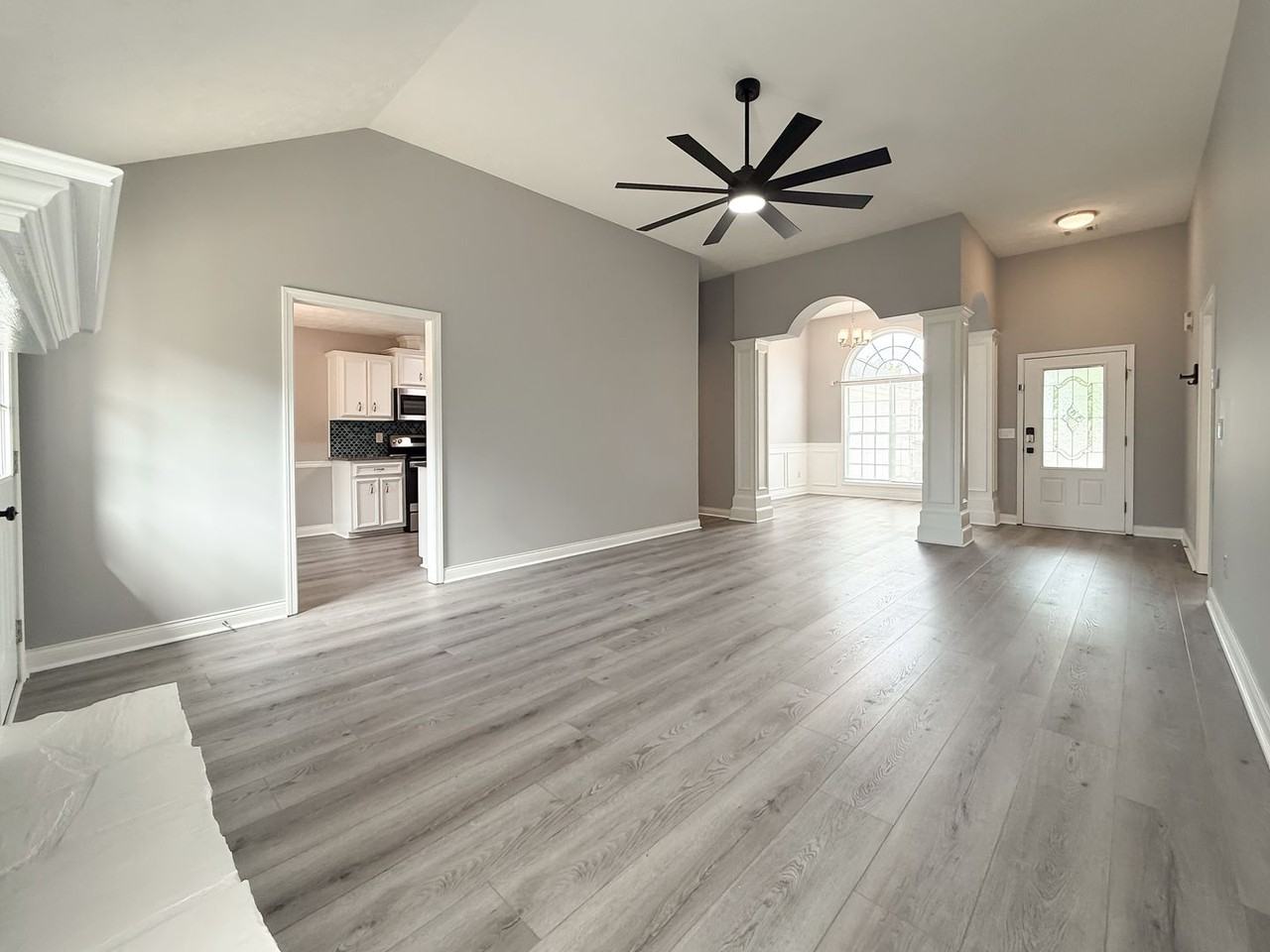 2018 Tranquil Ln - Photo 4 of 28