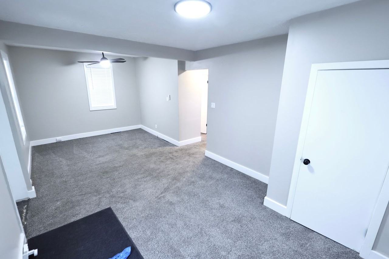 1453 Woodbirch Ave - Photo 2 of 13