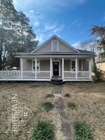 featured image of 458 Arch St