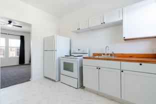 1918 W Washington St #T2 - Photo 1 of 1