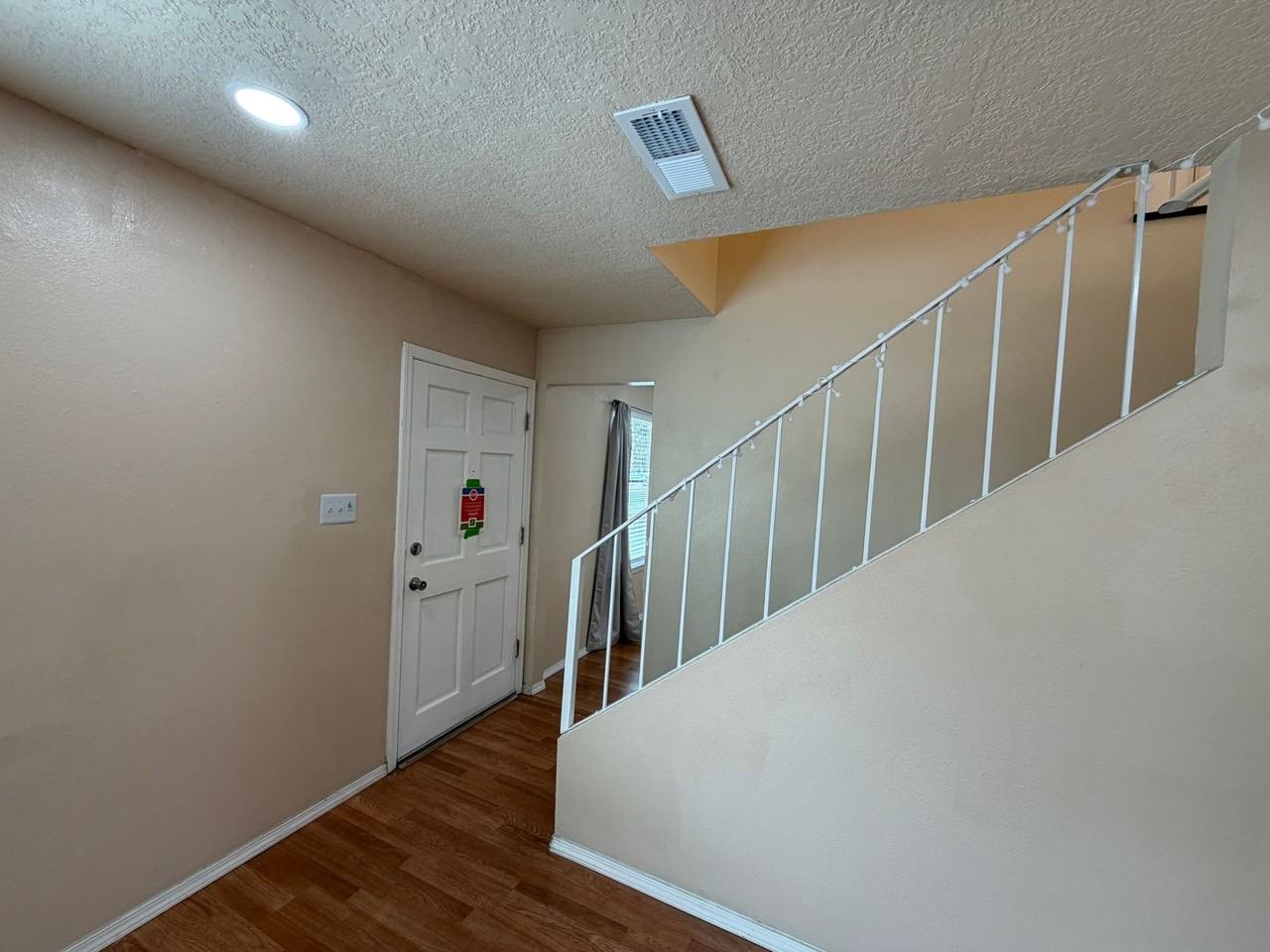 5901 Hayes Dr Nw - Photo 6 of 43