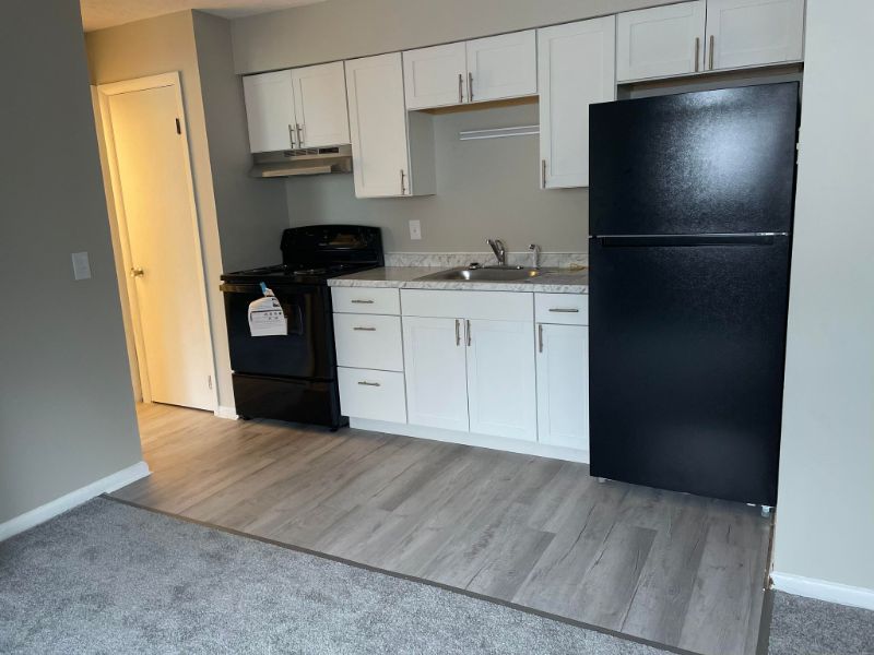 1804 Woodlawn Ave Nw #13 - Photo 5 of 9