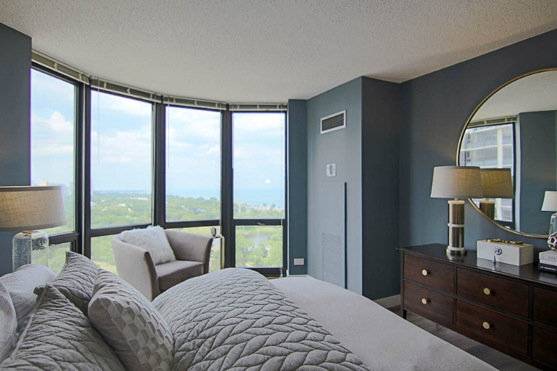 1700 N Clark St - Photo 7 of 15