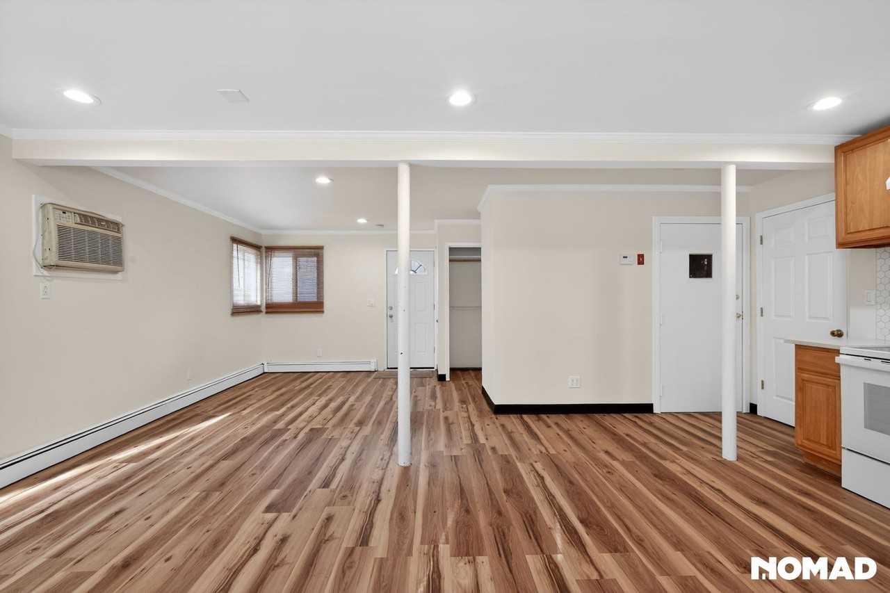 12 Talman Pl - Photo 2 of 10