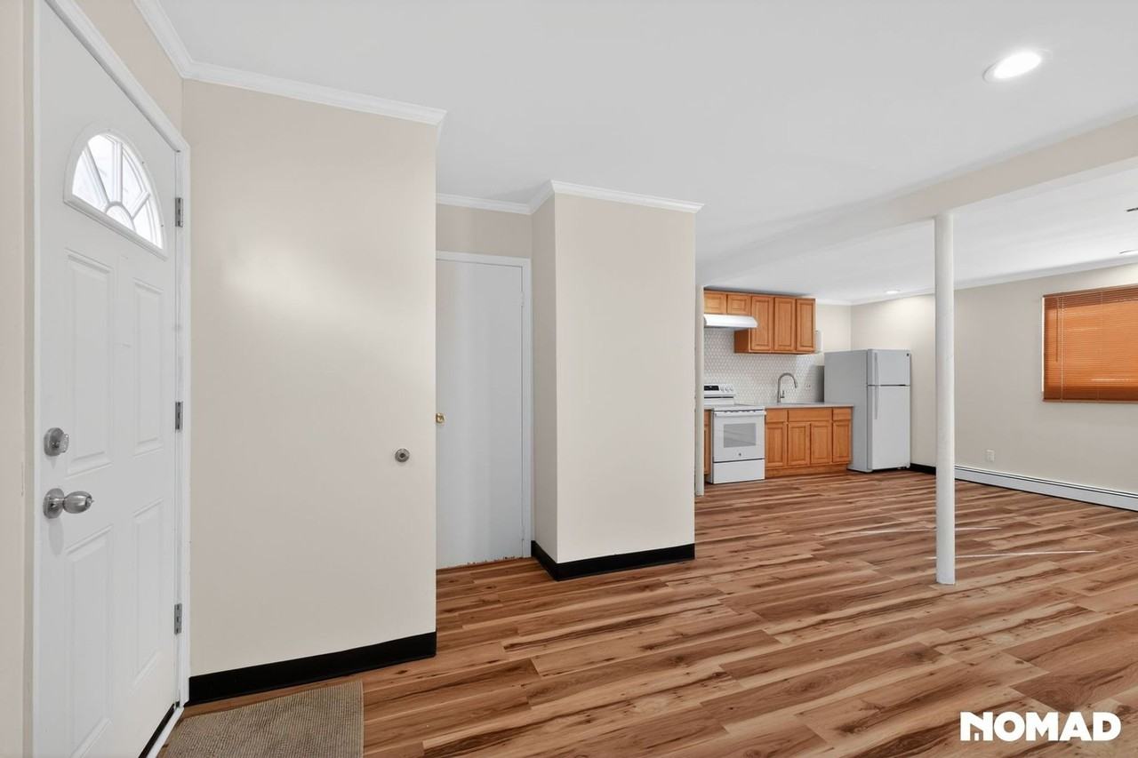 12 Talman Pl - Photo 7 of 10