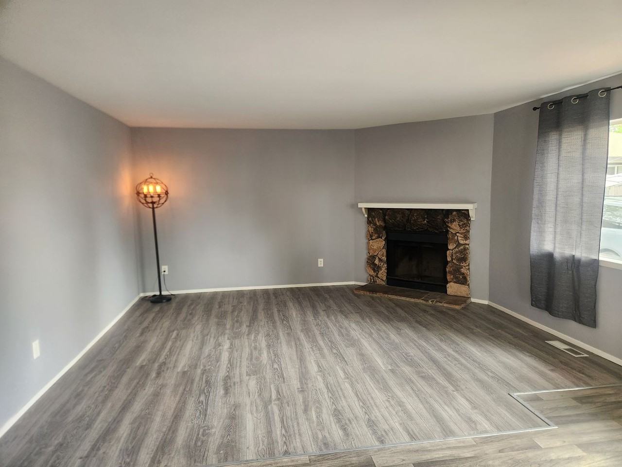 701 Blair Pl - Photo 4 of 25