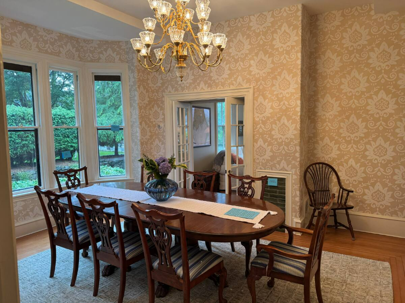 236 Ocean Point Rd - Photo 6 of 20