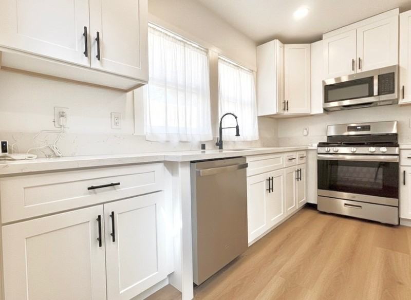 854 Orange Ave - Photo 3 of 7