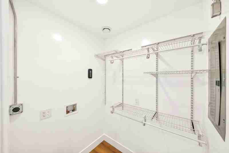 854 Orange Ave - Photo 4 of 7