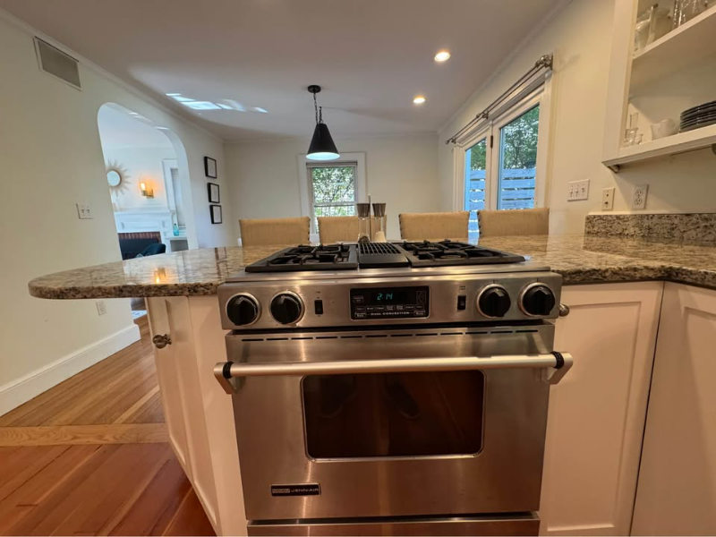 182 Margaret St - Photo 5 of 20