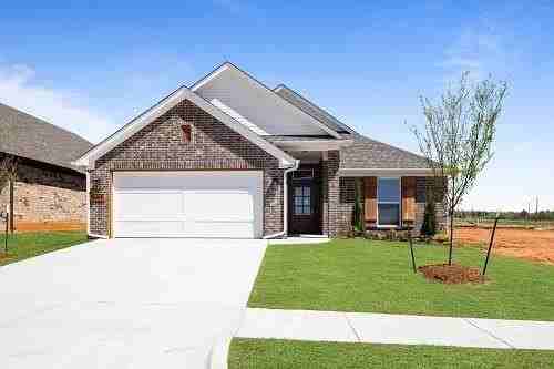 16312 Dakota Dr - Photo 2 of 44