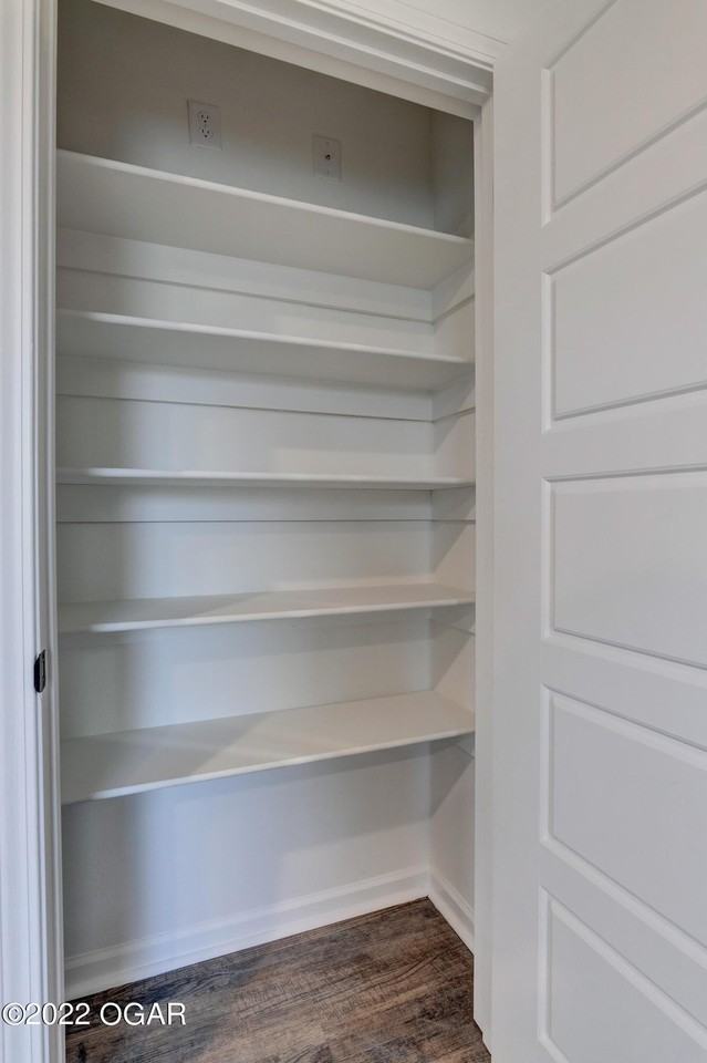 1206 Hill St - Photo 6 of 14