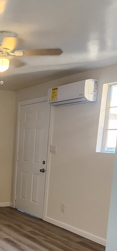 3873 Superba St - Photo 5 of 8